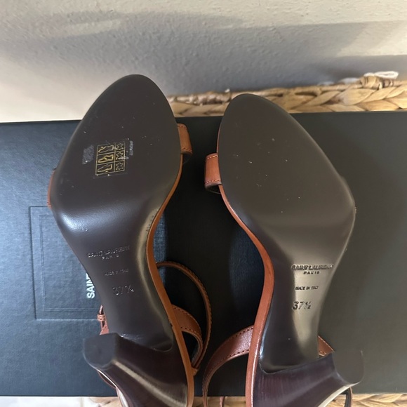 Saint Laurent Le Maillon Sandal - Picture 6 of 7